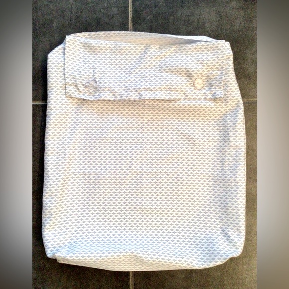 NEW Set of White/Blue Pattern and Grey Utility Pouches - Picture 3 of 5